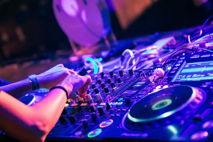 Top 10 Female Soul Artist DJs in UAE