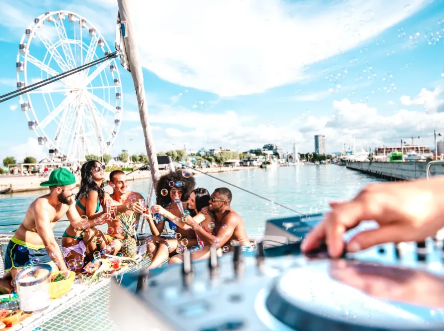 yacht party packages dubai
