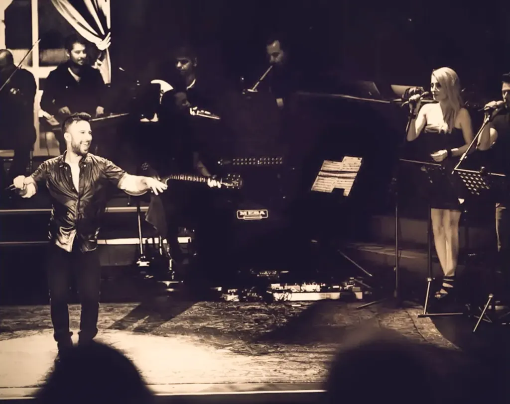 Gulsin Demirkeser Unal - Tarkan - 