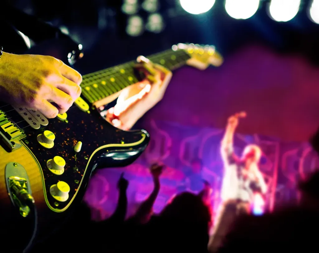 ambience created by live music,