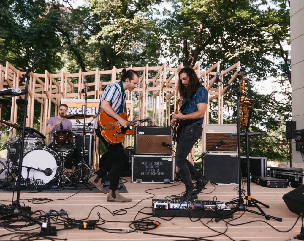 live show performers Dubai