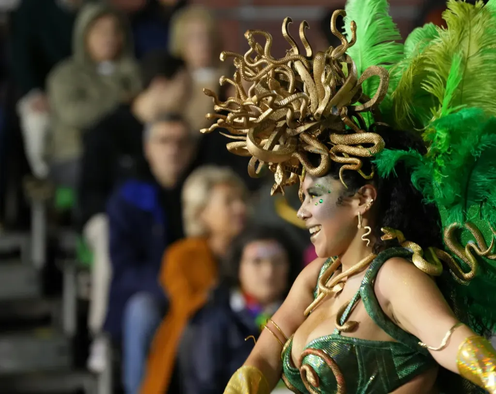 hire dancers for private party