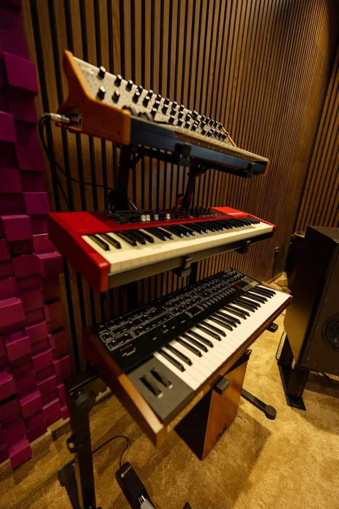 book dj studio rental dubai