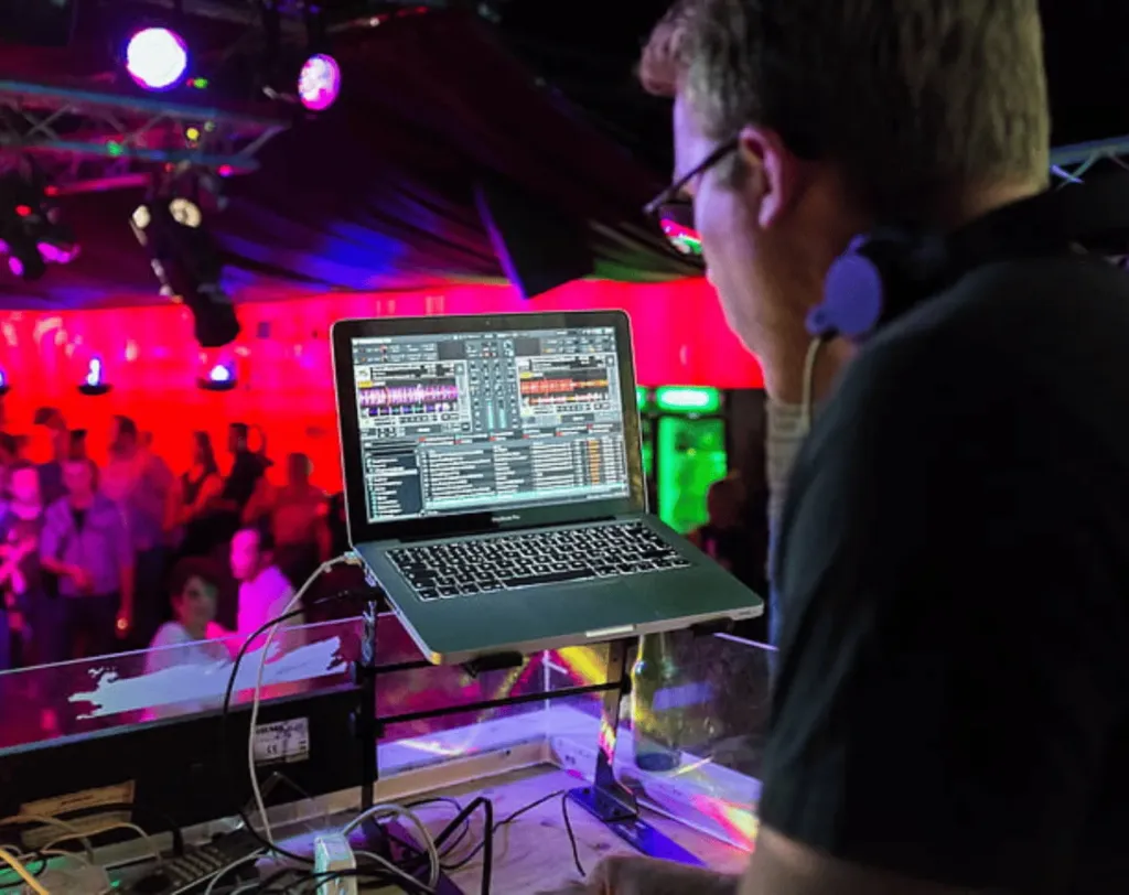 corporate event DJ
