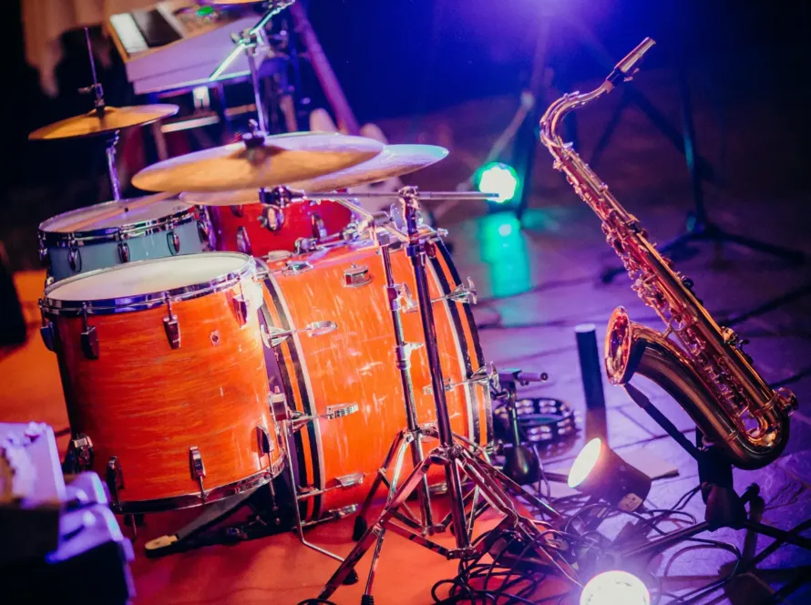 live performance requirements