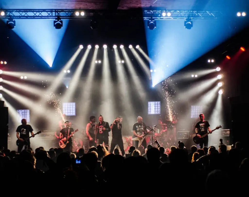 book a live band for event