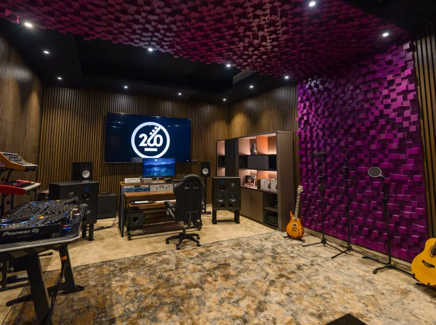 Studio 260 Home