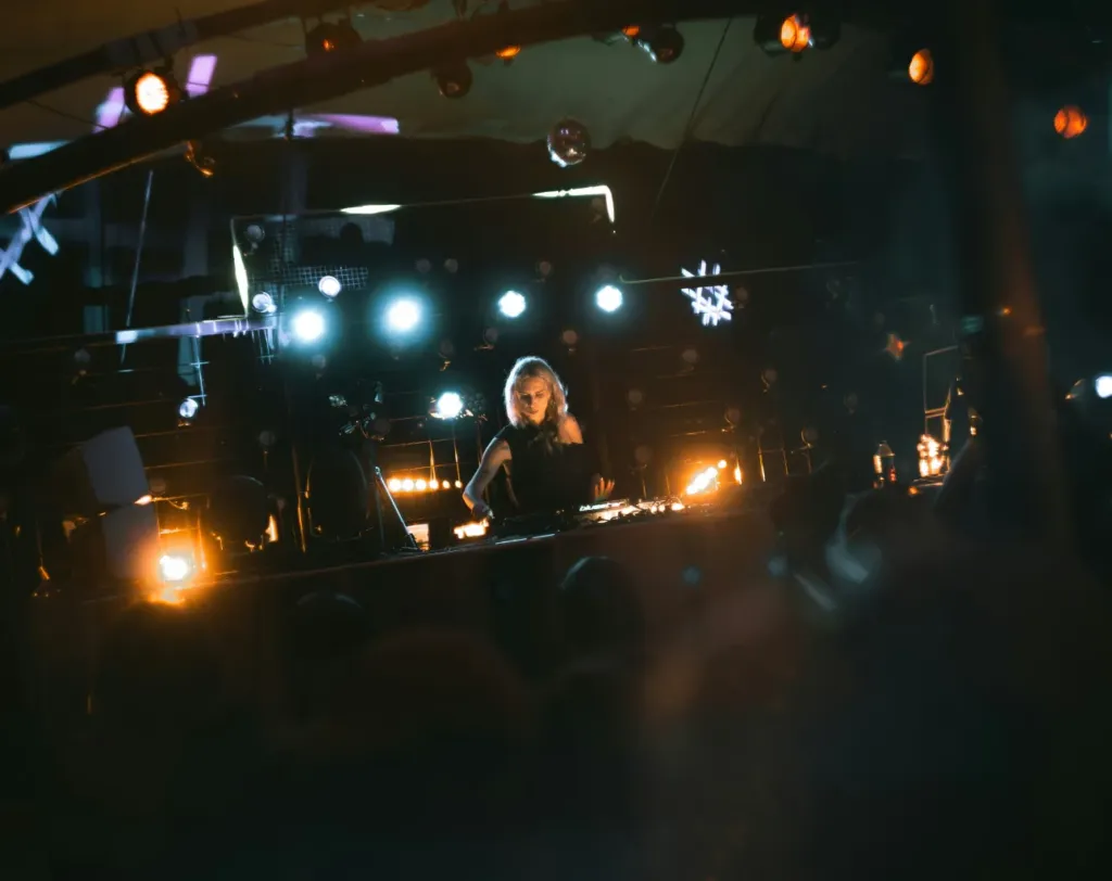 corporate event entertainment tips