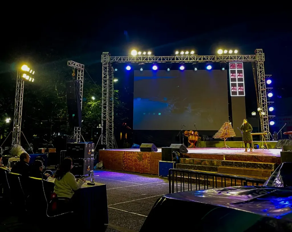 hire performers for events Dubai